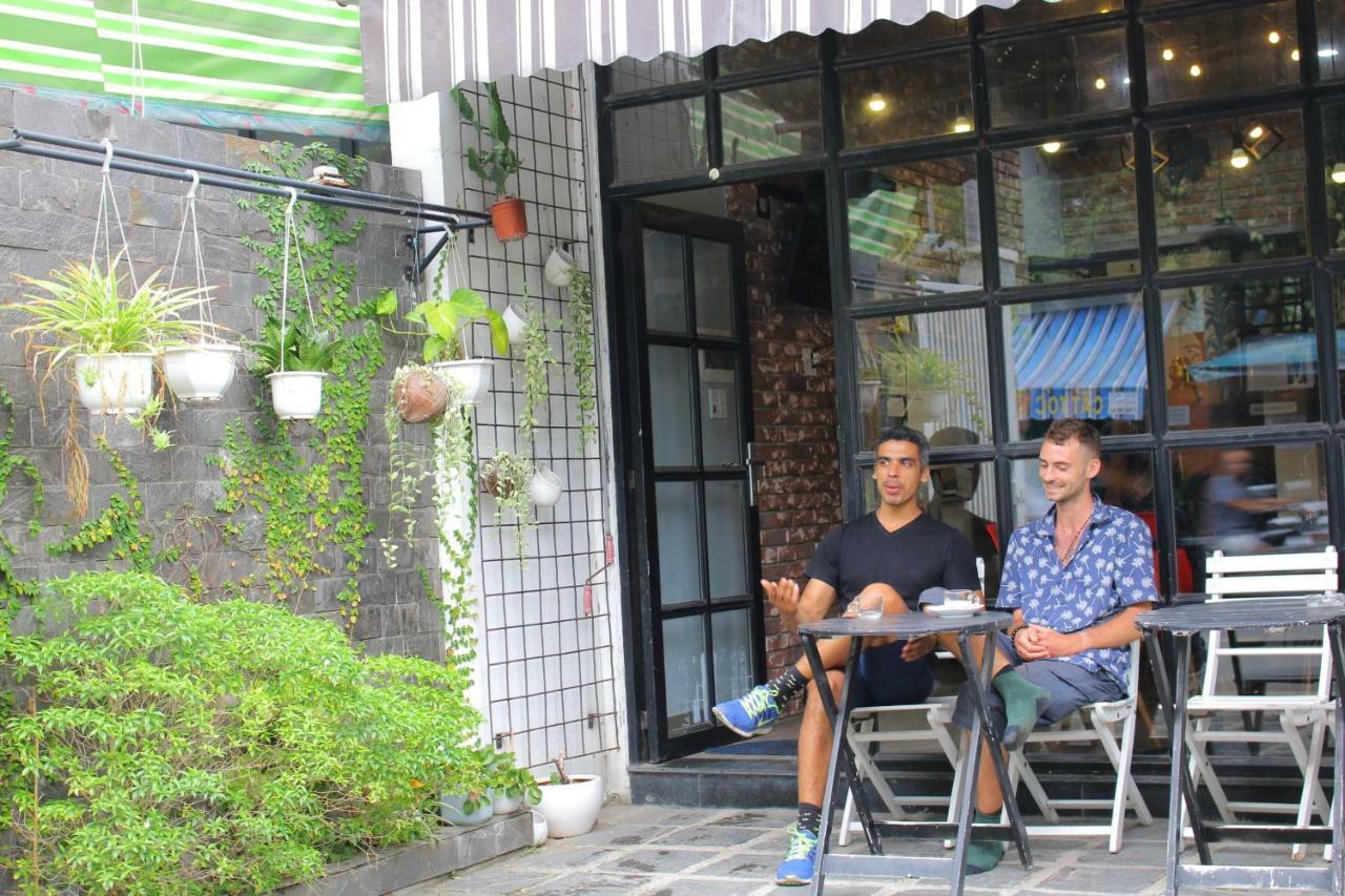 Travellers Nest Hostel Danang Exterior photo